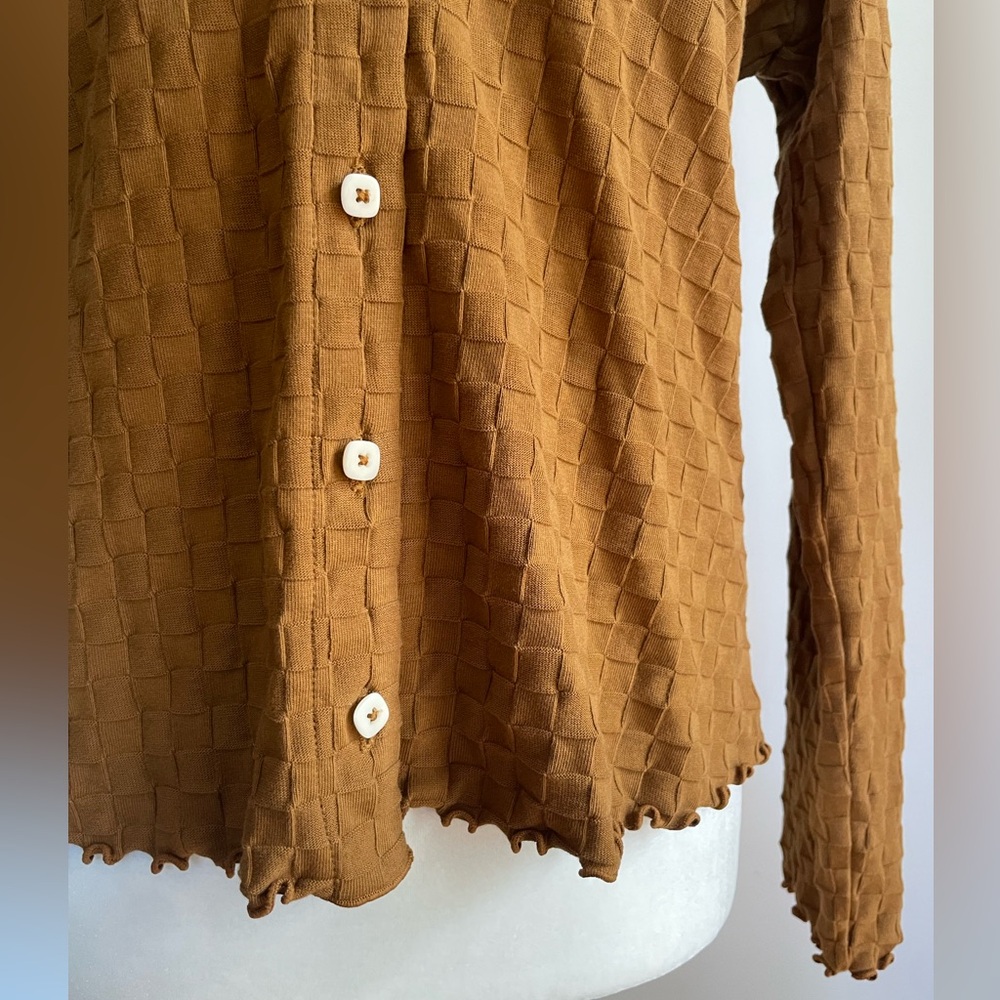 Beautiful camel coloured camel cardigan